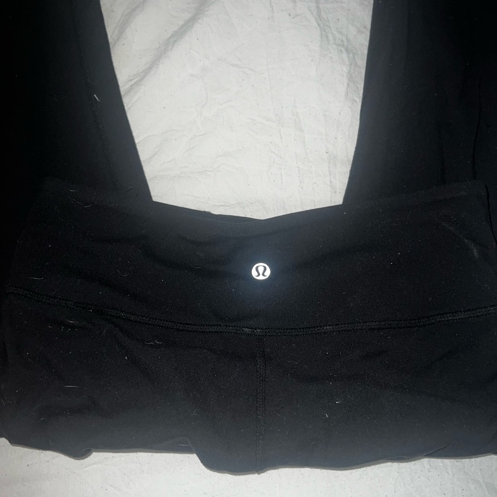Lululemon crop size 6